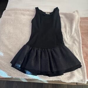 Elegant Black Sleeveless Dress